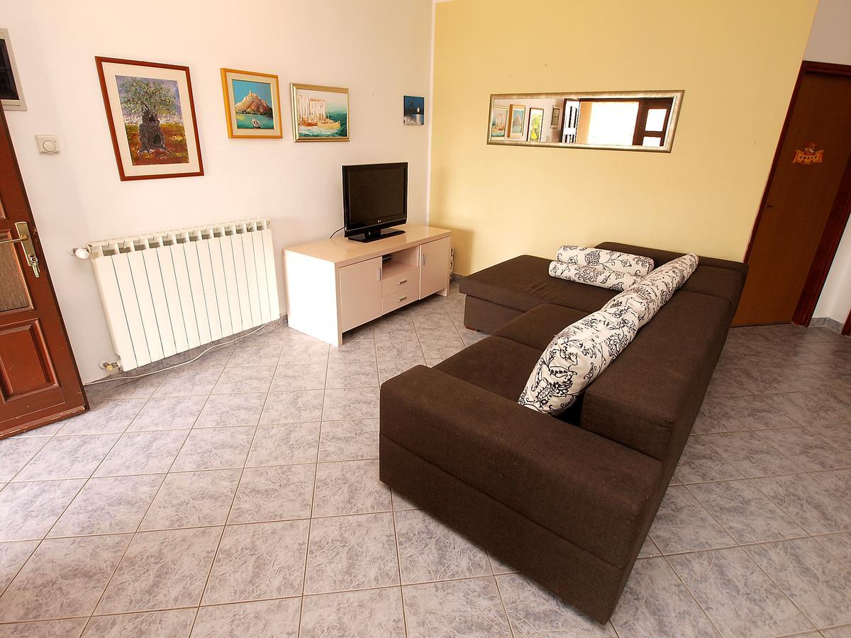 Apartments Dusanka 799 Fazana Luaran gambar