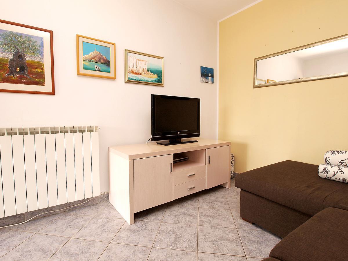 Apartments Dusanka 799 Fazana Luaran gambar