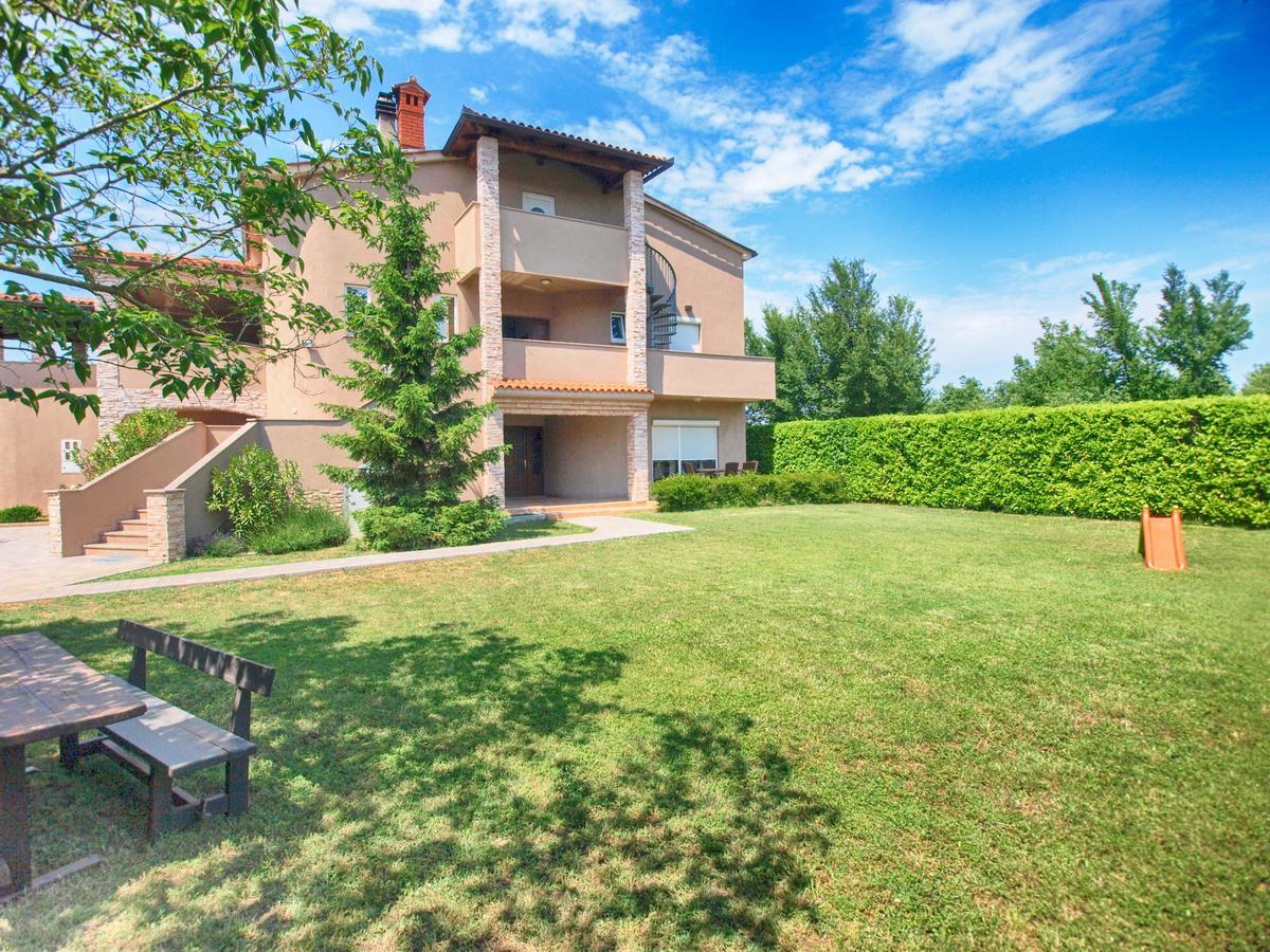 Apartments Dusanka 799 Fazana Luaran gambar